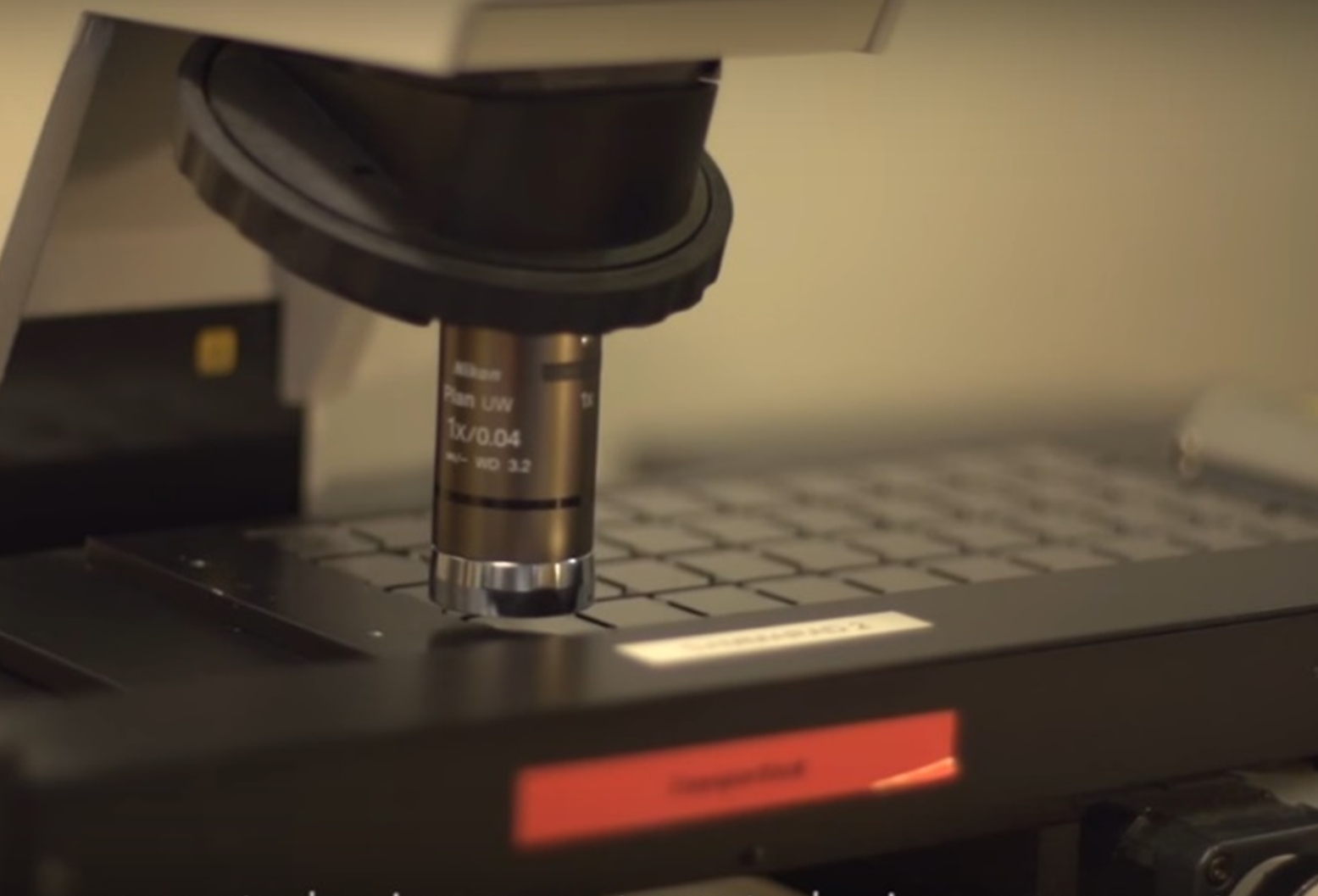 Analiza mikroskopowa powstałych śladów